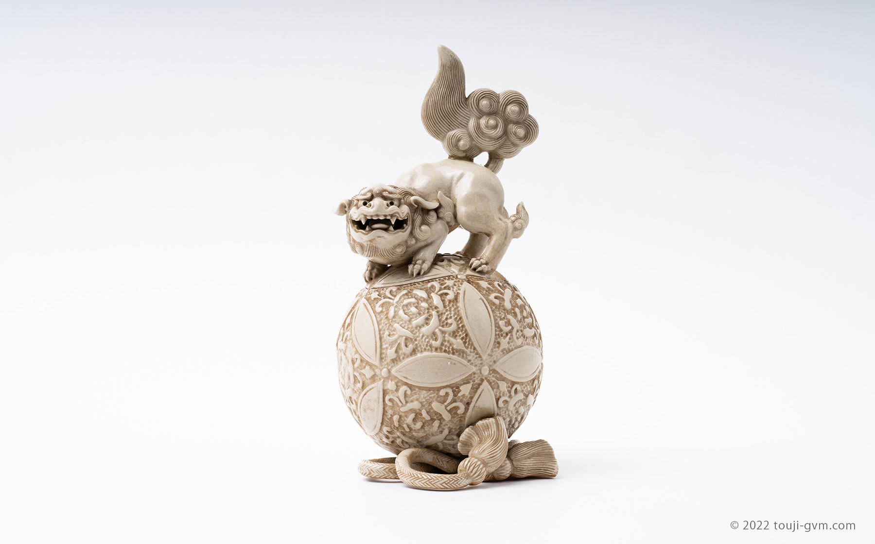 虎)の香炉 瓦・備前焼