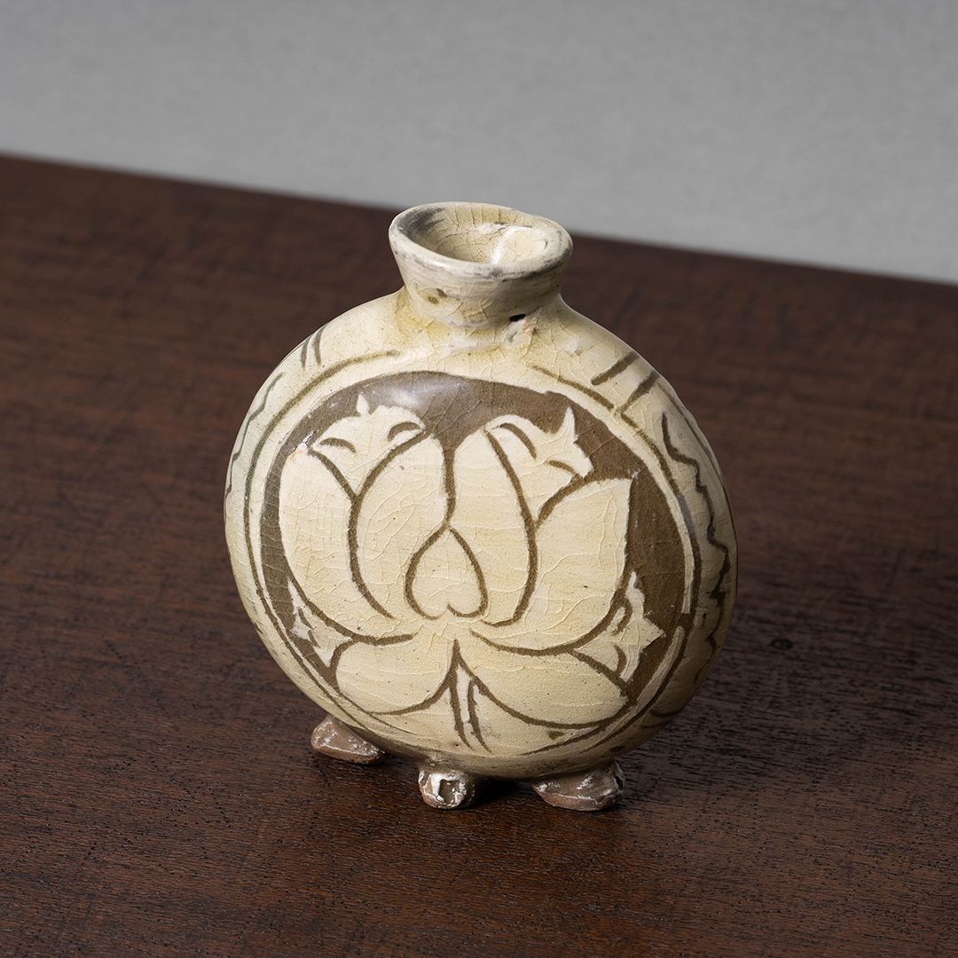 陶磁器の壺とは｜形状の種類と名称、歴史を解説