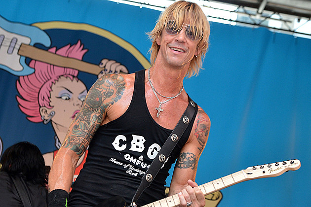 Former Guns N' Roses Bandmates Duff McKagan + Izzy Stradlin Record