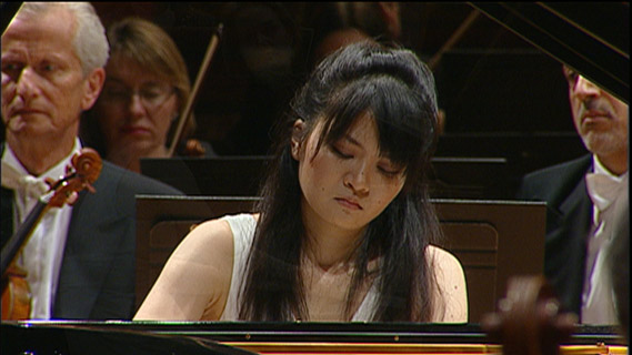 快挙！萩原麻未、優勝！ジュネーブ国際音楽コンクール2010 ライヴ