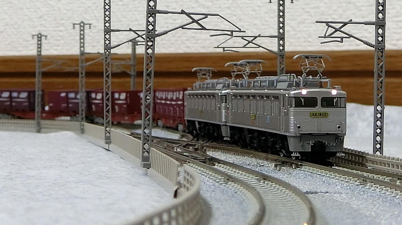 Nゲージ 1678 銀釜EF81で涼を得てみよう | 豊四季車両基地