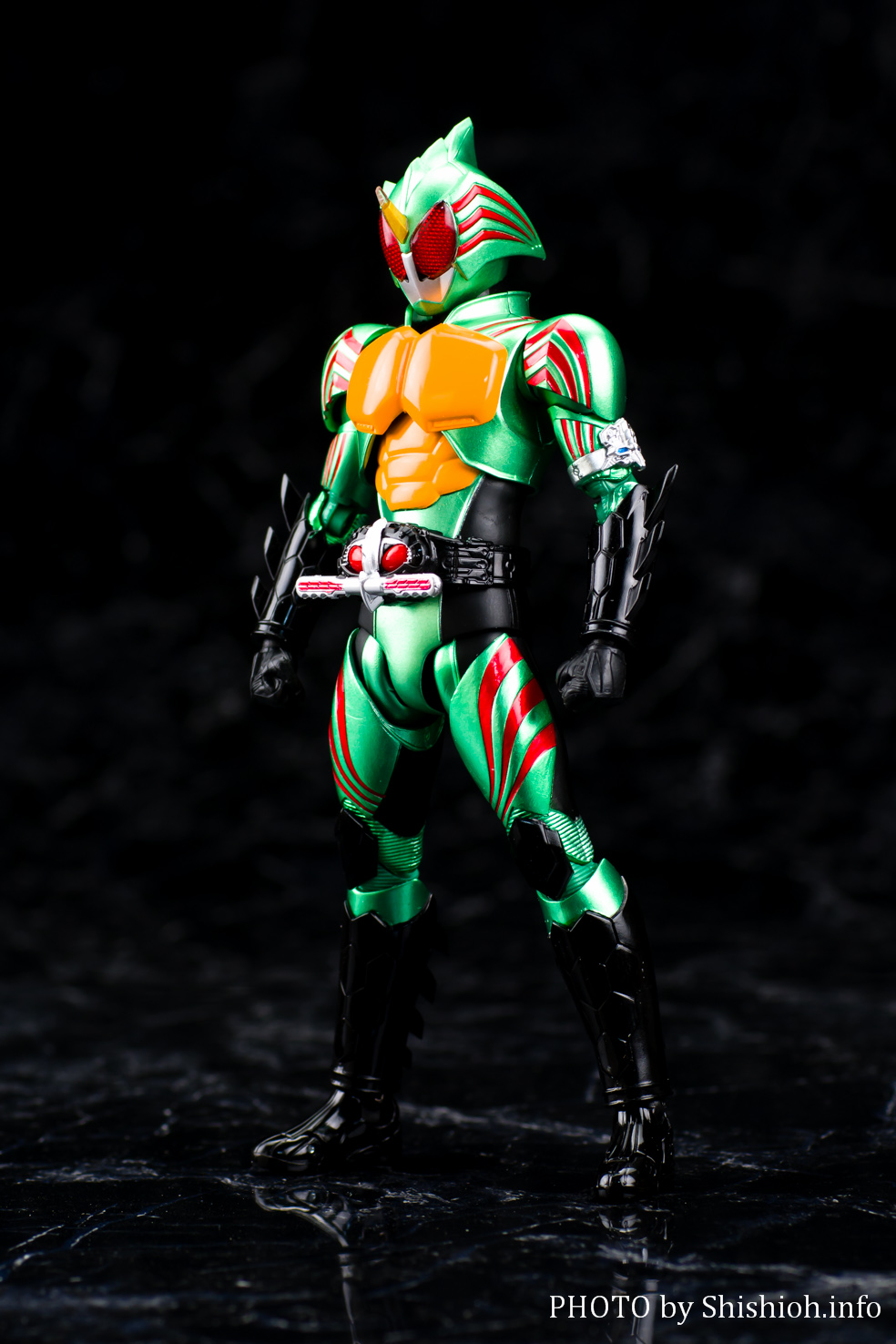 レビュー】S.H.Figuarts 仮面ライダーアマゾンオメガ Amazon限定Ver.