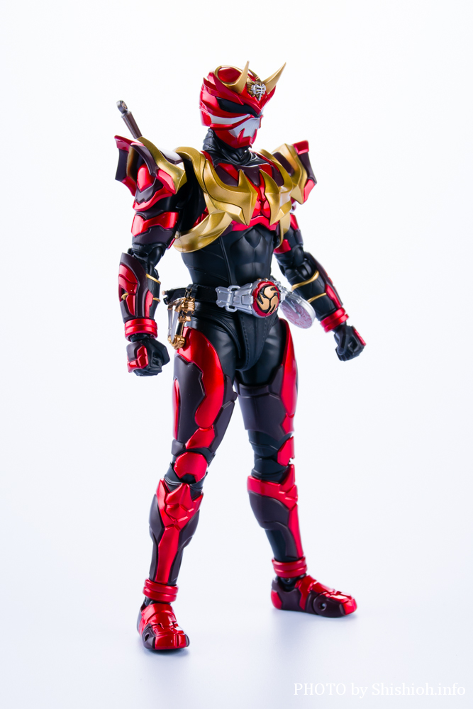 レビュー】S.H.Figuarts（真骨彫製法） 仮面ライダー装甲響鬼