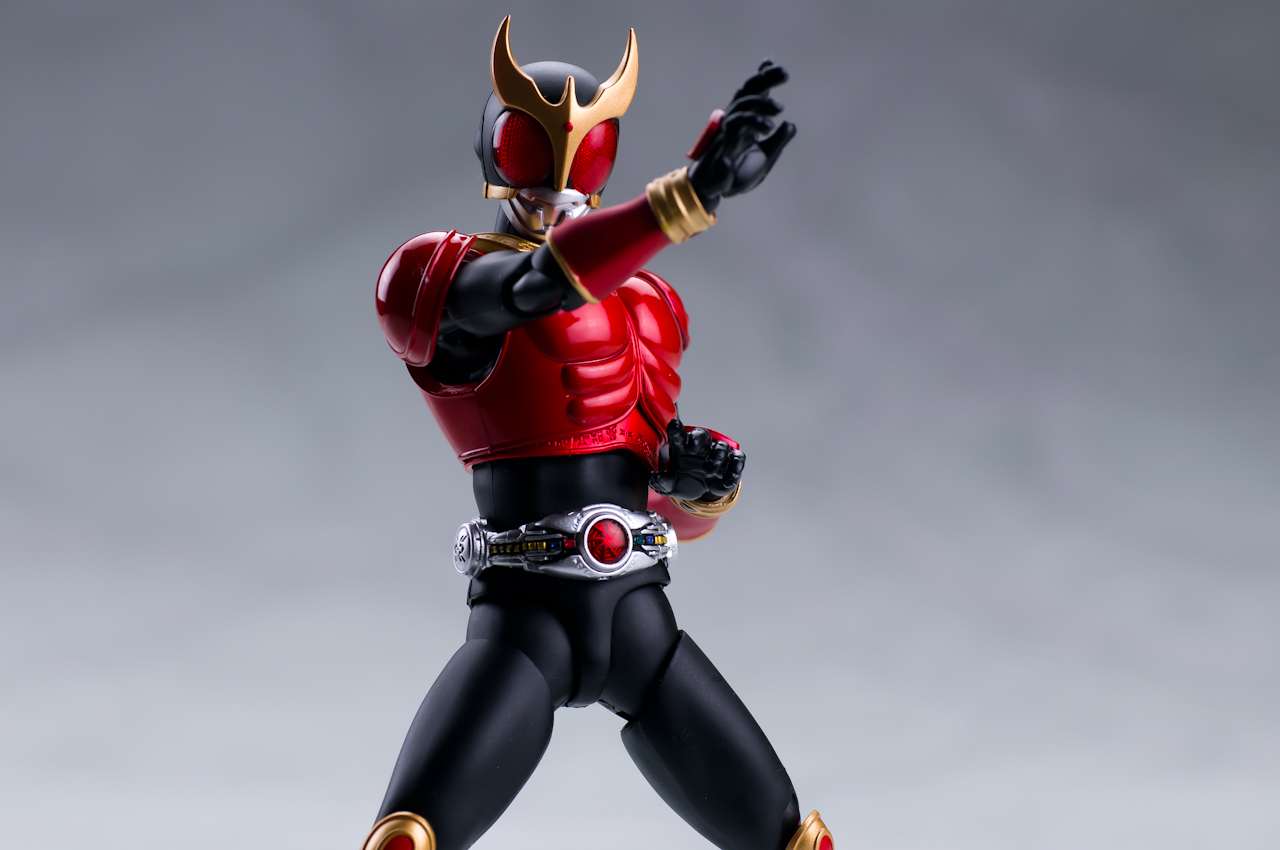 レビュー】S.H.Figuarts (真骨彫製法) 仮面ライダークウガ マイティ