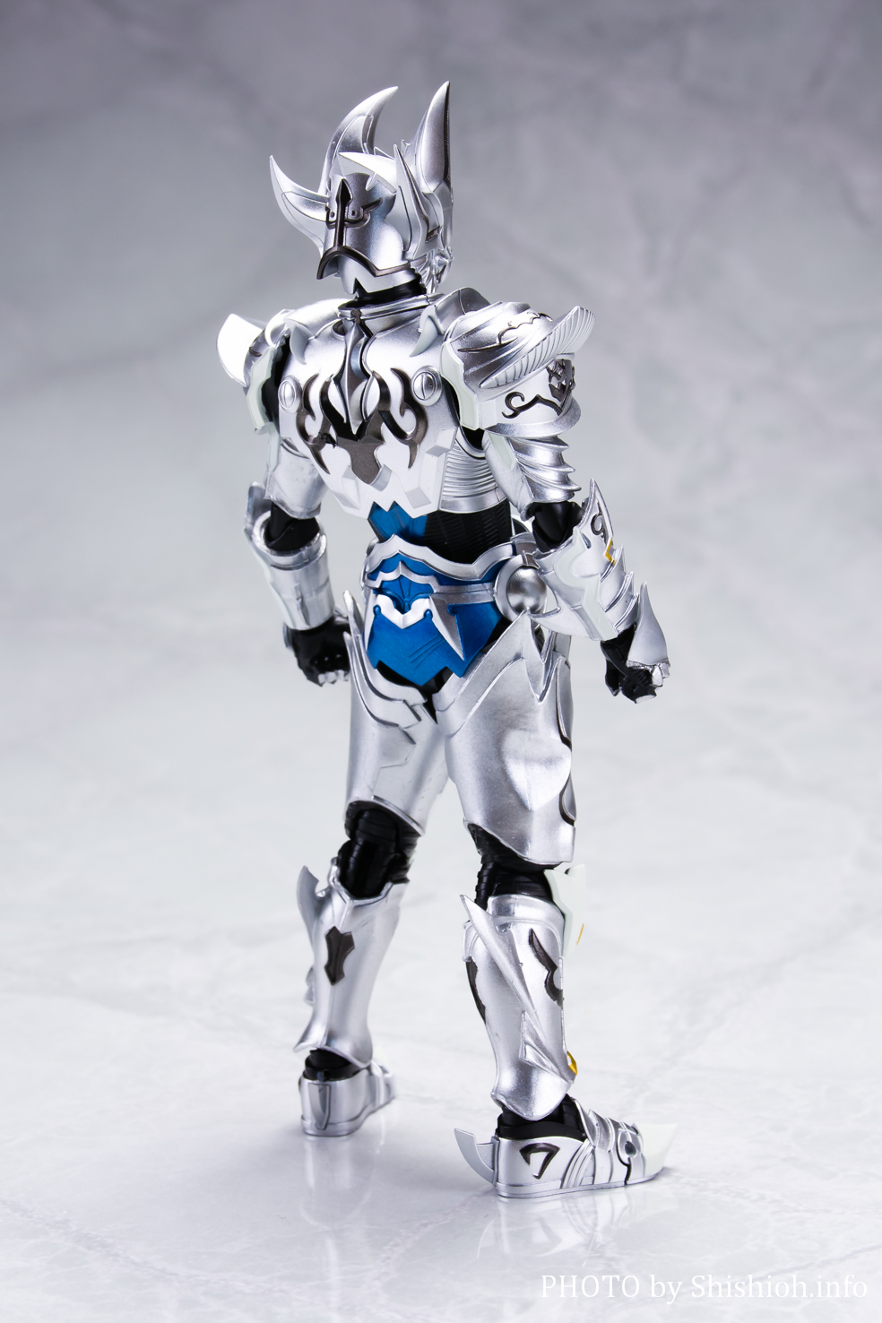 レビュー】 S.H.Figuarts（真骨彫製法） 銀牙騎士ゼロ