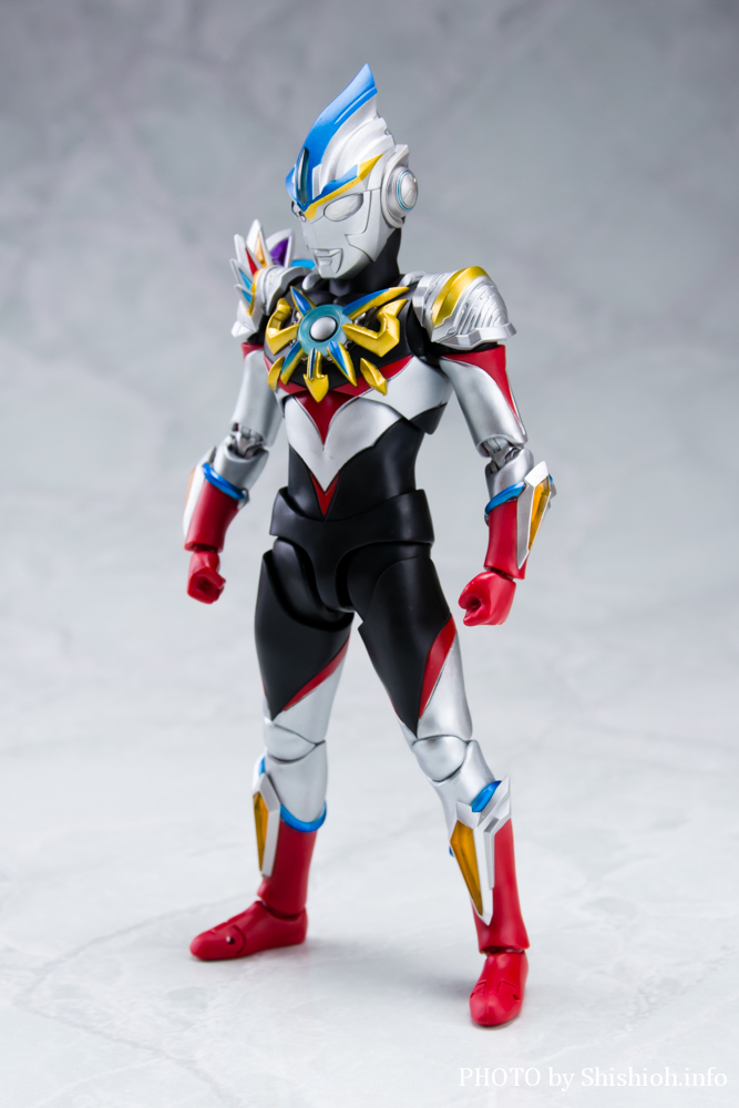 徹底レビュー】S.H.Figuarts ウルトラマンオーブ オーブトリニティ