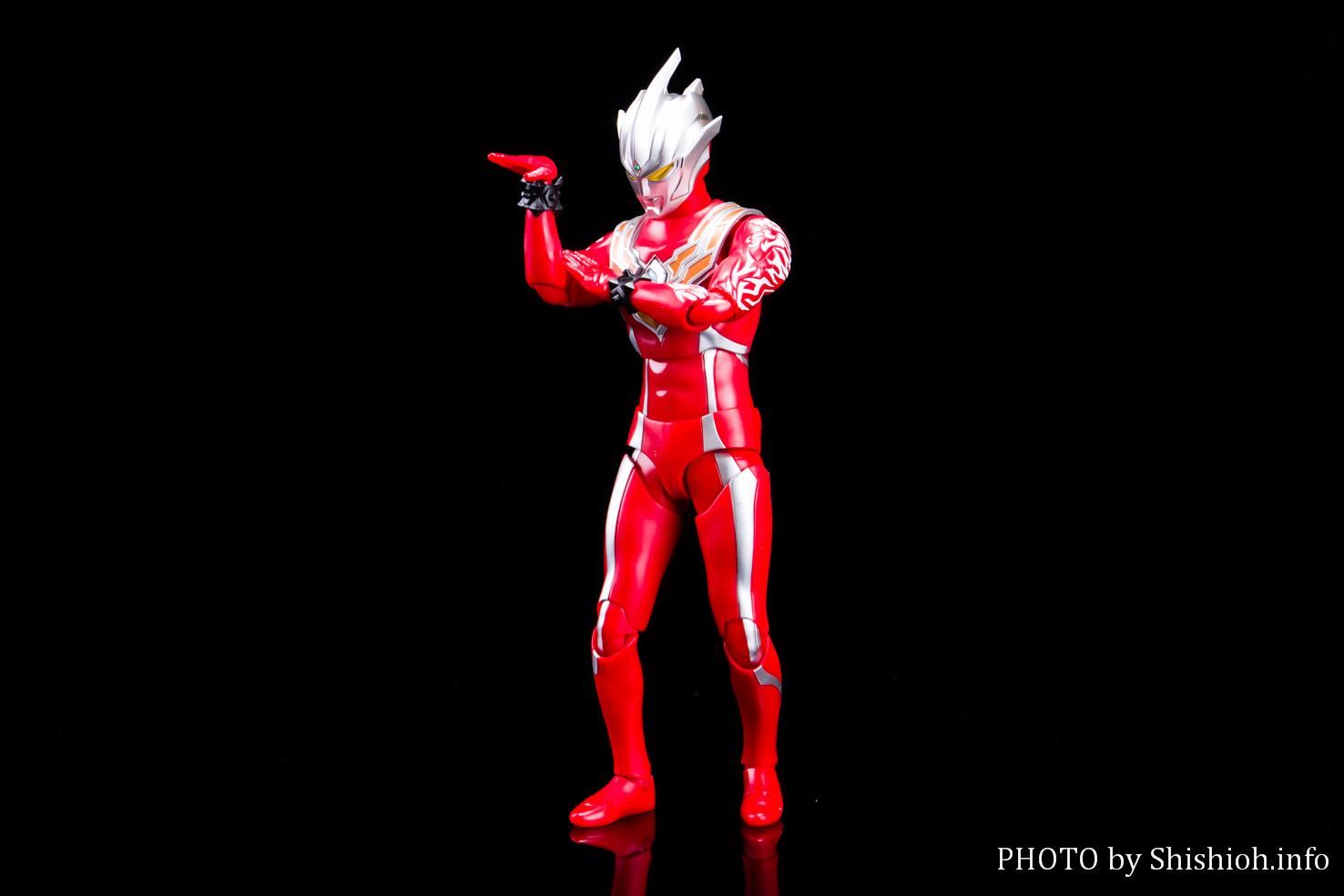 レビュー】S.H.Figuarts ウルトラマンレグロス
