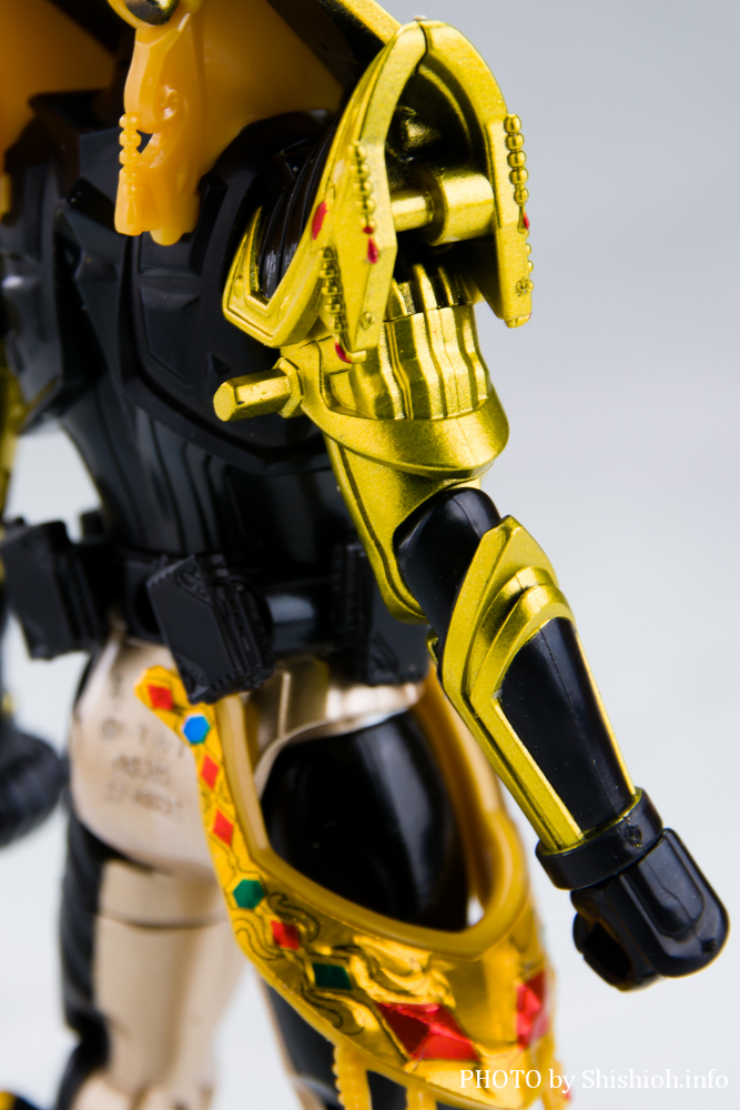 徹底レビュー】装動 仮面ライダーガッチャード→7←(5.レジェンダリー