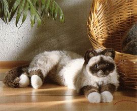 ケーセン Koesen ぬいぐるみ ねそべり猫(大)メインクーン 黒 |木の