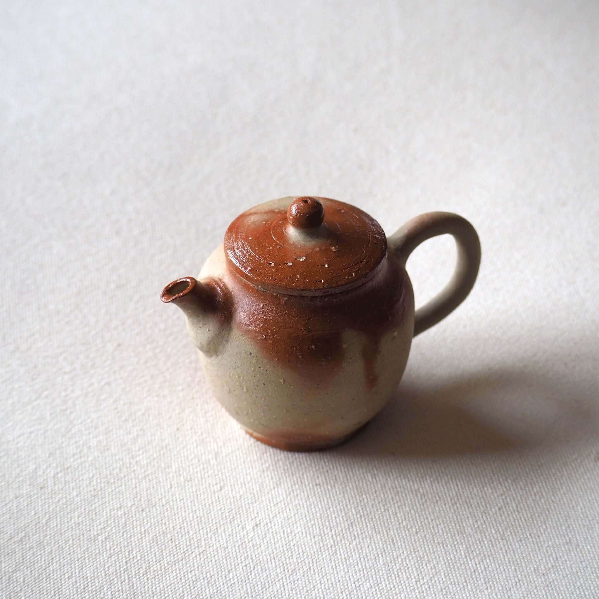 備前焼 細川敬弘作 火襷急須 [東山堂煎茶器店 オンラインショップ