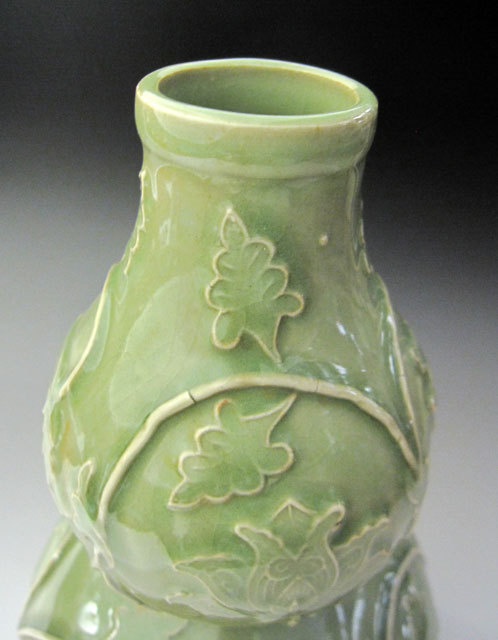 楽天市場】竜泉窯 天竜寺青磁瓢箪型牡丹文瓶 高さ約31cm 壺 中国 美術