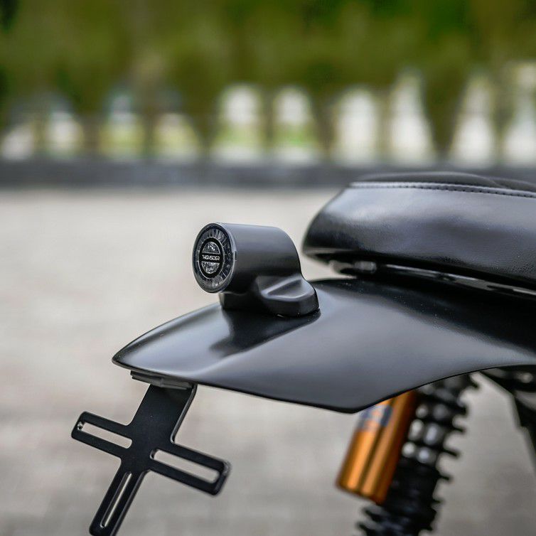 期間限定値下げ Bates ハーレー ベイツ トライアンフ テールランプ