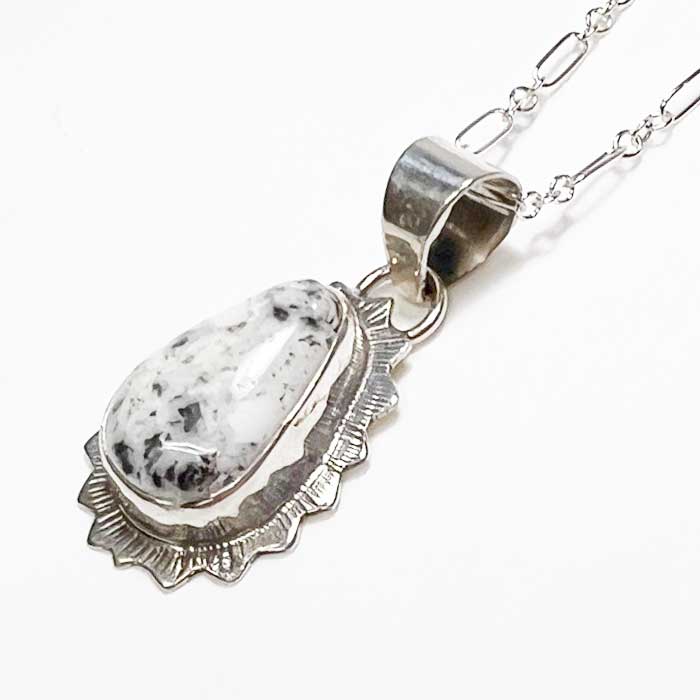 楽天市場】インディアンジュエリー ナバホ族 ホワイトバッファロー