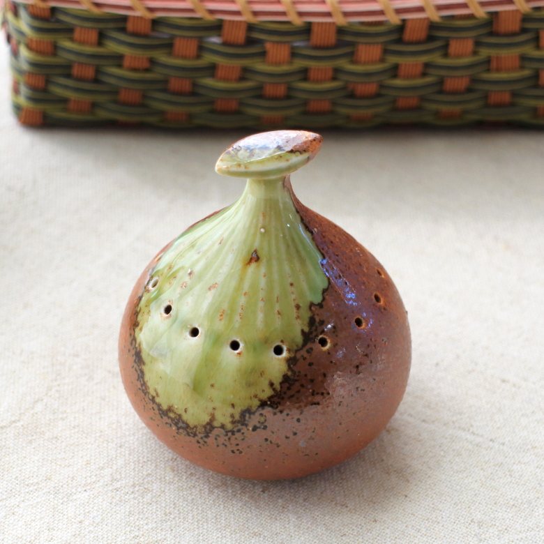 楽天市場】織部釉 ポプリケース 香り漂う 穴あき ケース サシェ 空間