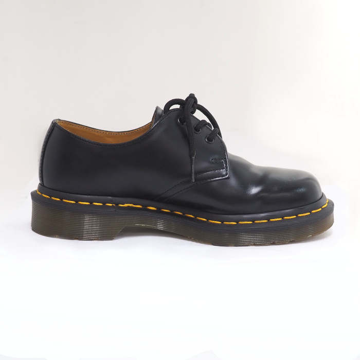 楽天市場】Dr.Martens ドクターマーチン 3ホール レザー シューズ