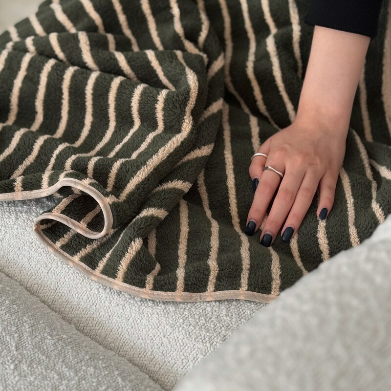 楽天市場】ストライプ ふわふわ マイクロファイバー ブランケット 200