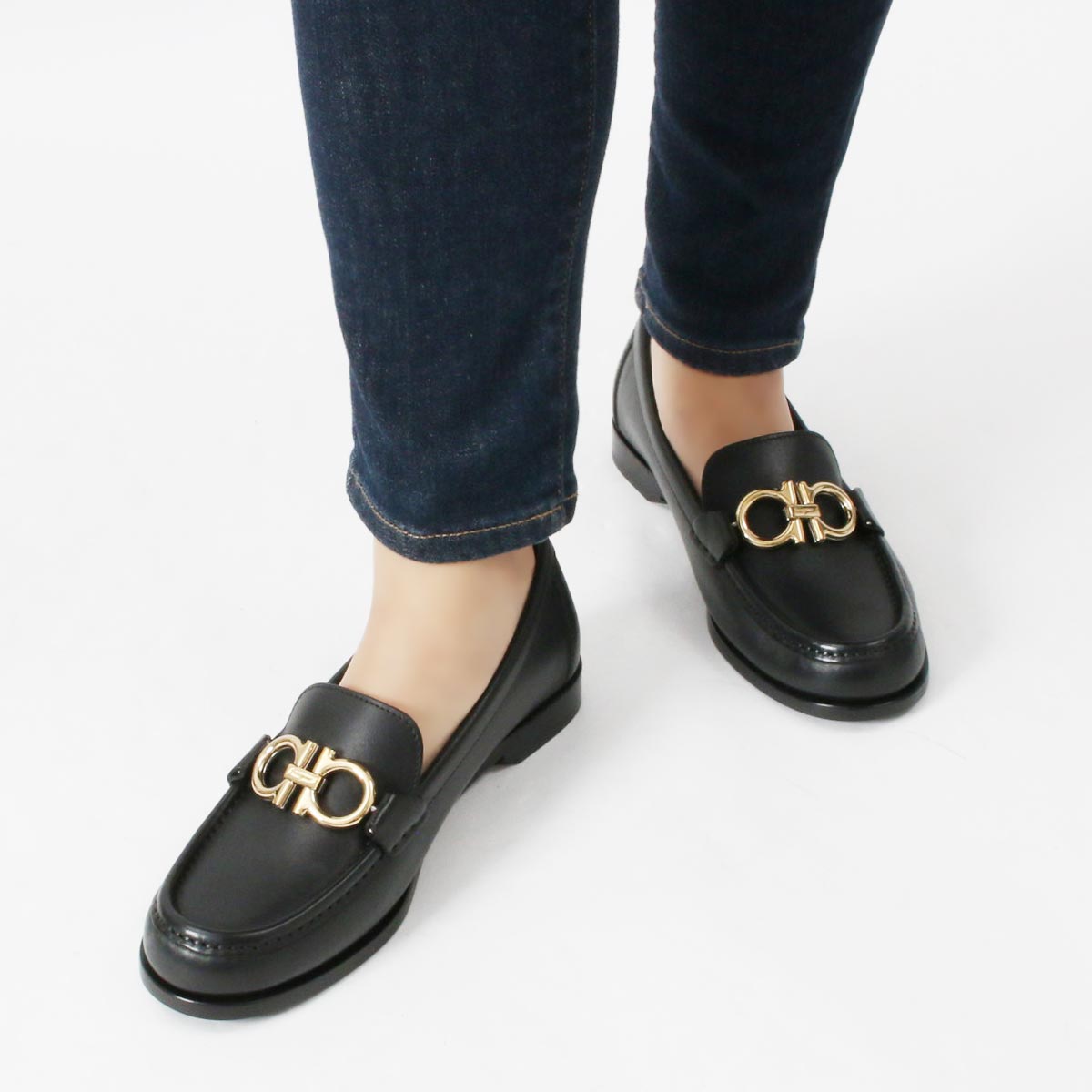 楽天市場】フェラガモ ローファー/モカシン/革靴 シューズ レディース