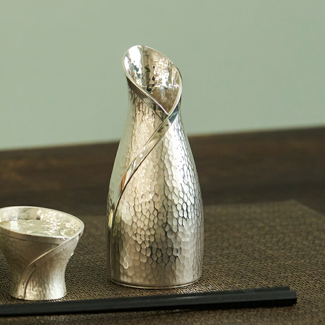 楽天市場】純銀製 徳利「しんじゅのころも」東京銀器 酒器 株式会社森