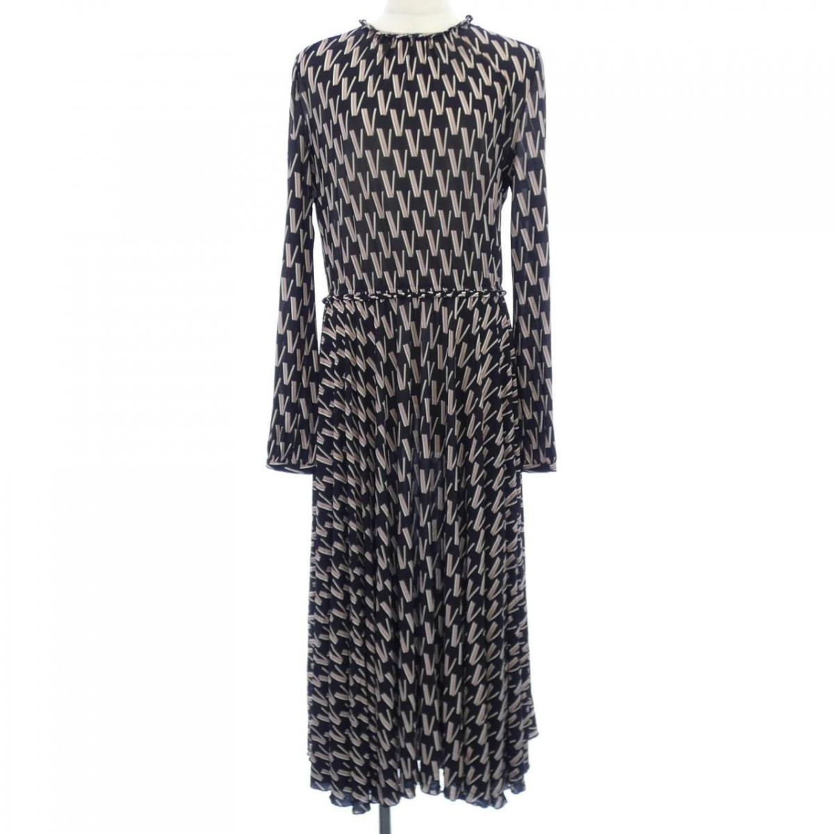 楽天市場】ヴァレンティノ（ワンピース｜レディースファッション）の通販