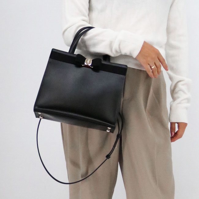 楽天市場】【SALVATORE FERRAGAMO】サルヴァトーレ フェラガモ 21I290