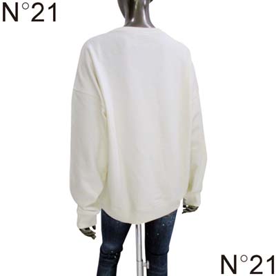 楽天市場】ヌメロヴェントゥーノ N°21 トレーナー スウェット