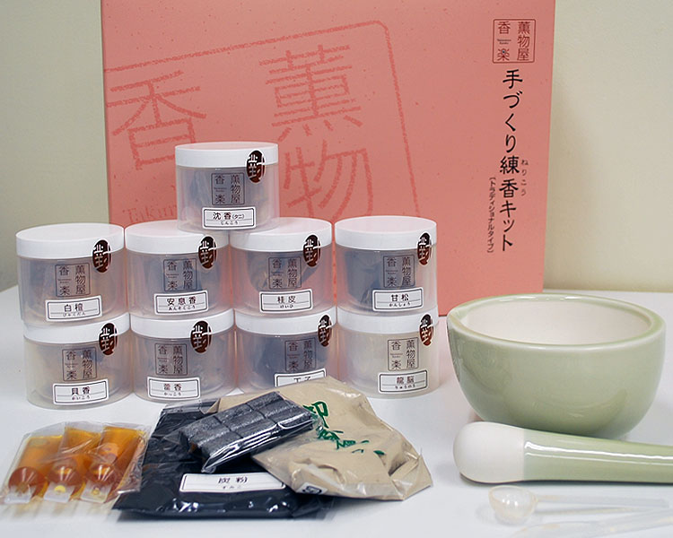 楽天市場】薫物屋香楽「手作り練香キット」トラディショナル/NKK-T-19