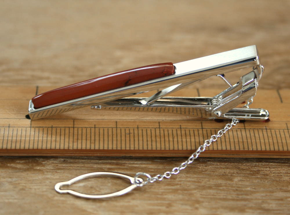 楽天市場】佐渡赤玉石タイピン AM0078 34mm*4mm*2mm 佐渡 赤玉石