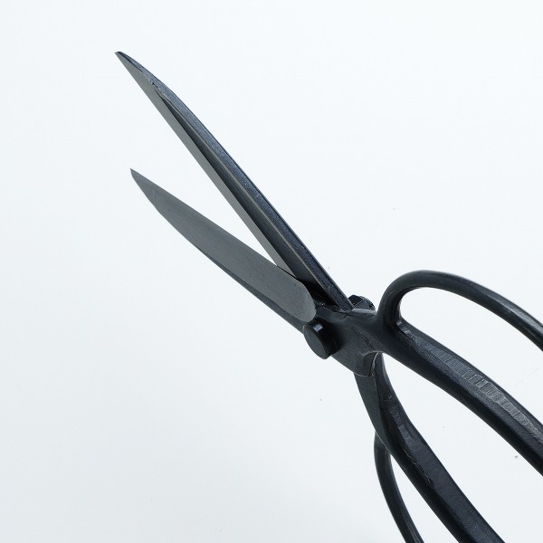 楽天市場】鋏正宗 植木鋏 120mm 青紙鋼 ネジ式 裏スキあり(一般向け