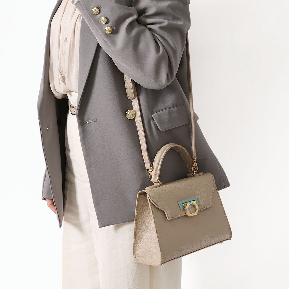 楽天市場】【WINTER SALE】【ｸｰﾎﾟﾝ5%OFF】カルボッティ／CARBOTTI