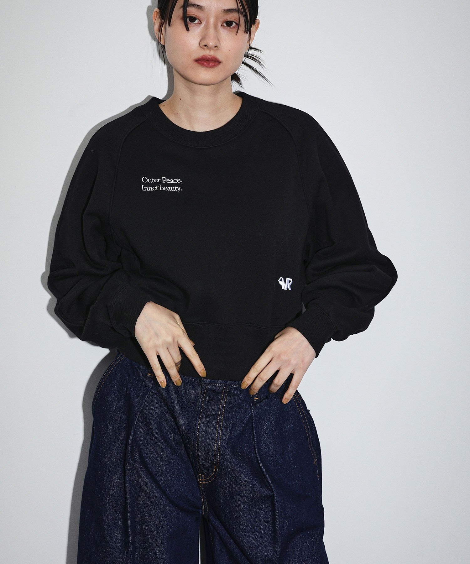 ADAM ET ROPE'｜【サステナブル】クロップドスウェット | Rakuten