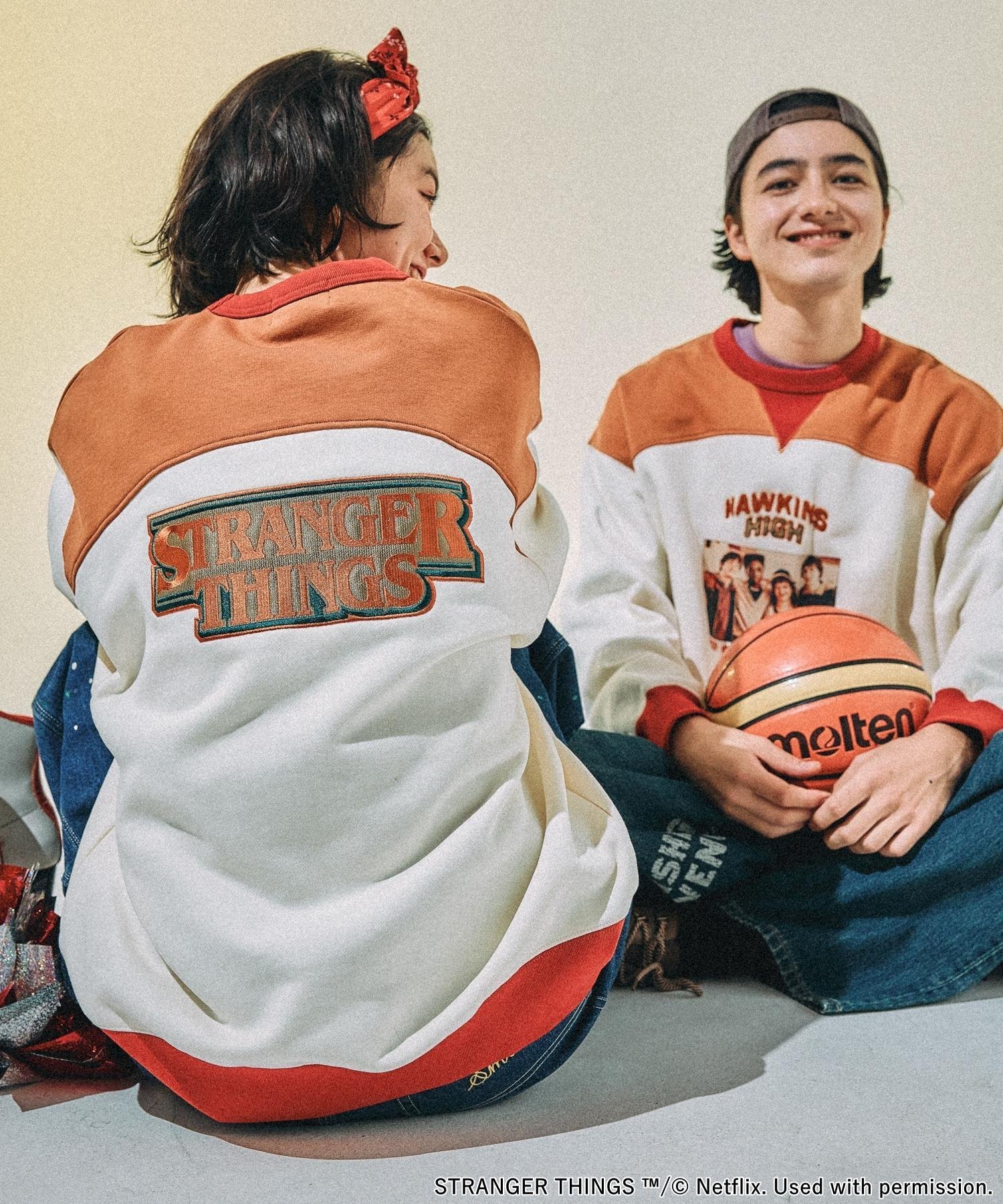 niko and ｜【STRANGER THINGS】コラボ配色スウェット | Rakuten