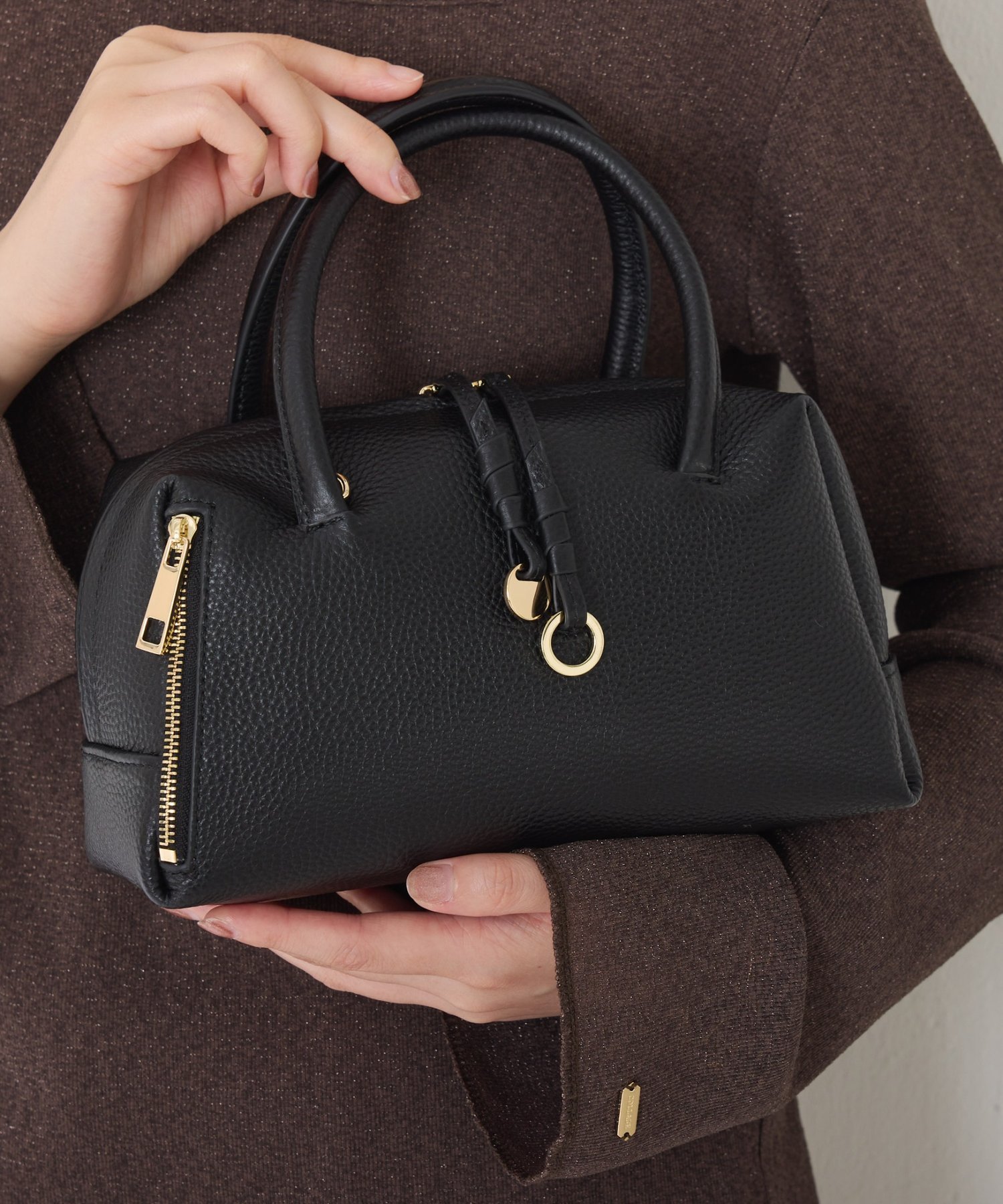 COLLAGE GALLARDAGALANTE｜【500mlペットボトル収納可/牛革】レザー