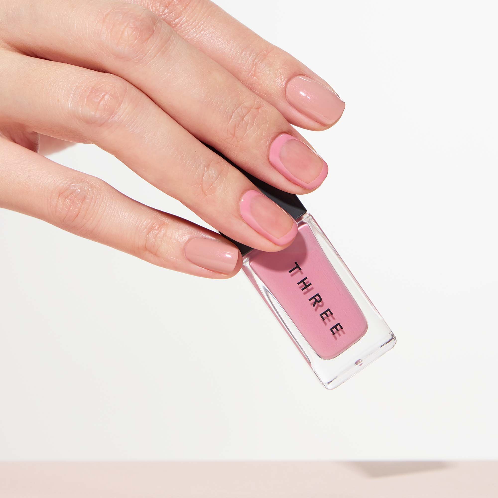 THREE｜【公式】THREE ネイルラッカー 05 | Rakuten Fashion(楽天