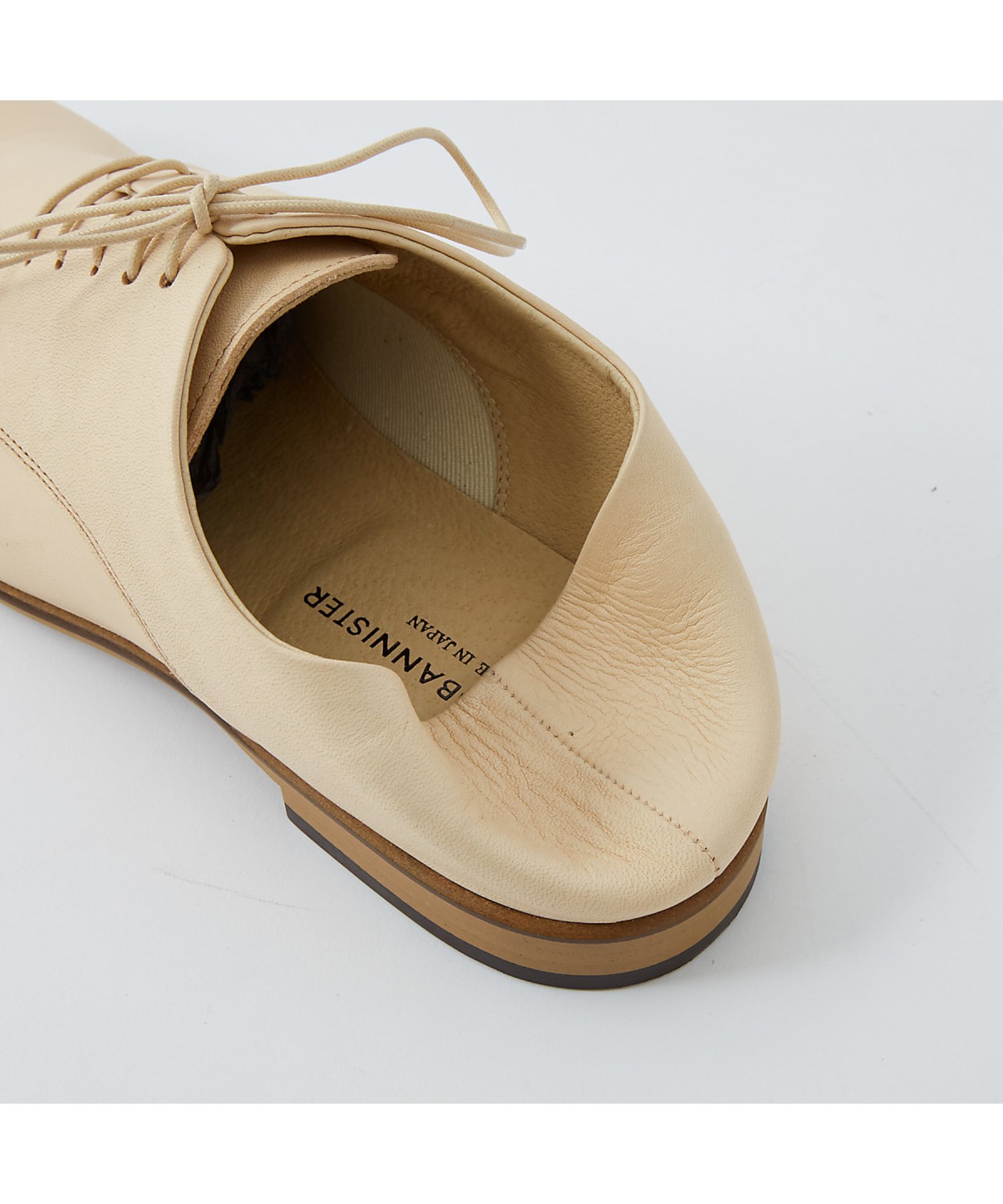 alfredoBANNISTER｜【ヌメ革】ソフトレザー カウンターレス プレーン