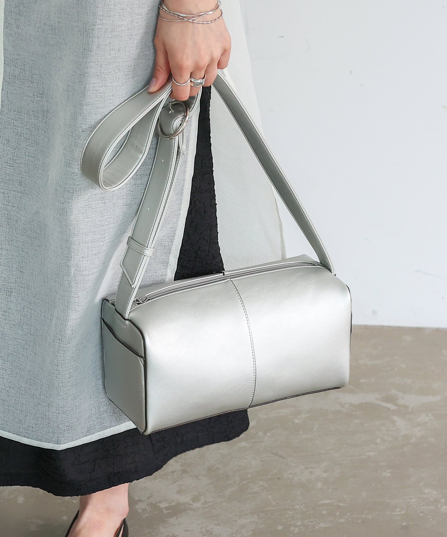 楽天市場】スクエア（カラーシルバー）（バッグ・小物・ブランド雑貨