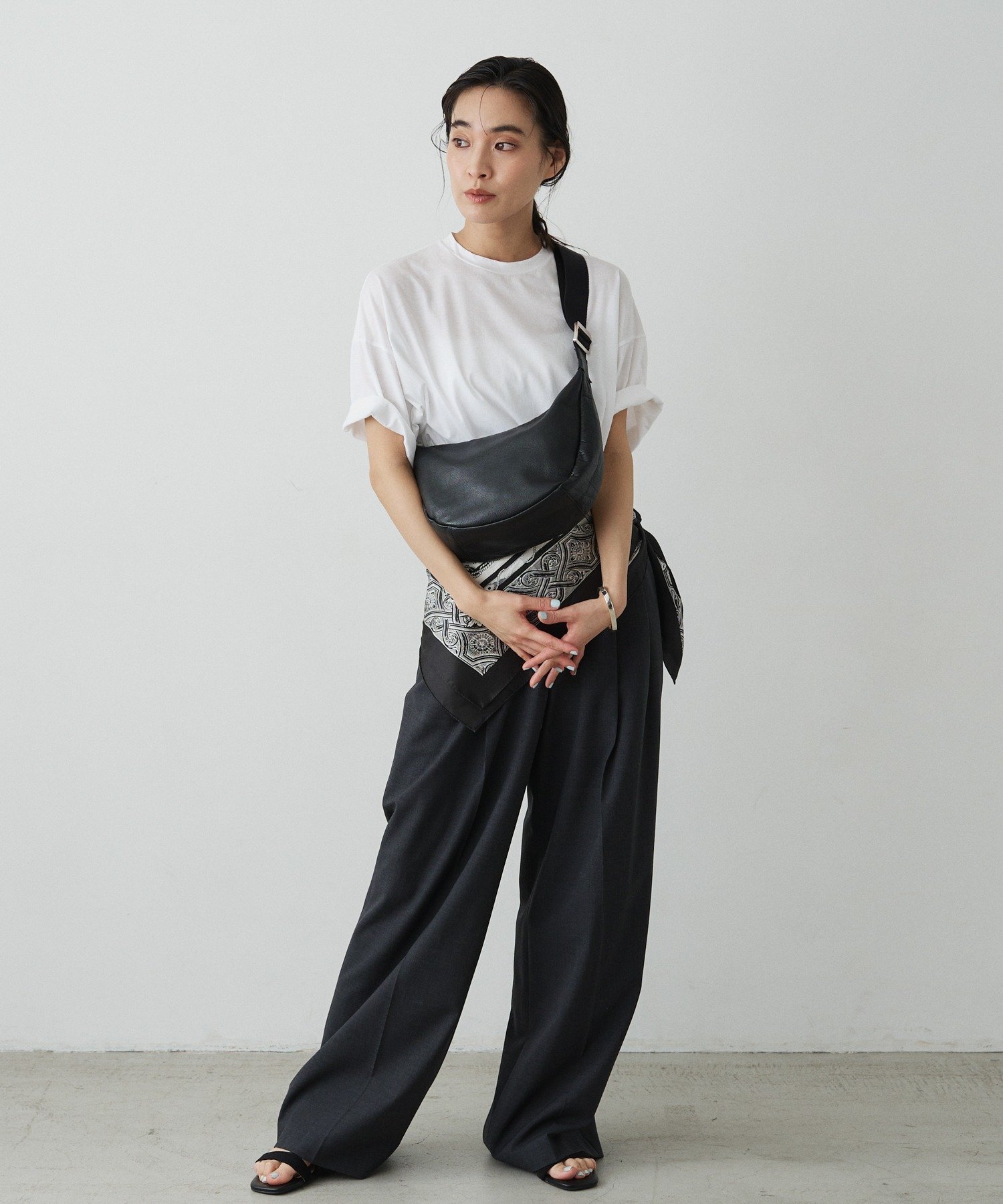 russet｜【20%ポイントバック】《3/4~価格改定》ソフトレザーラウンド