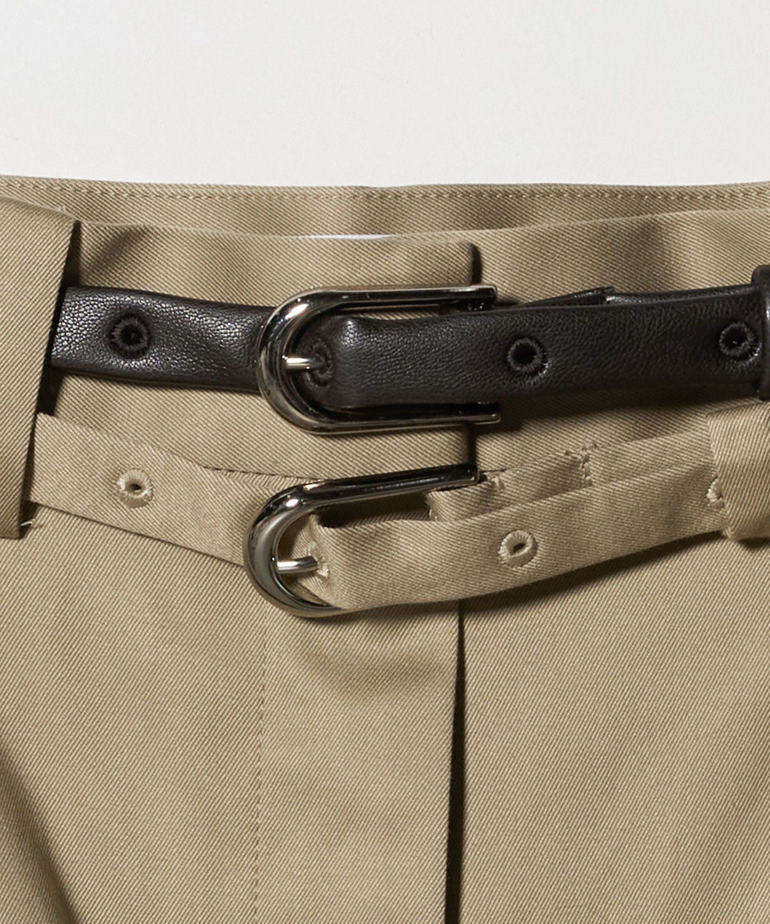 新品未使用ATTISESSIONベルト 2タック ストレート パンツ/NAVY ATTISESSION＞ベルト 2タック ストレート パンツ