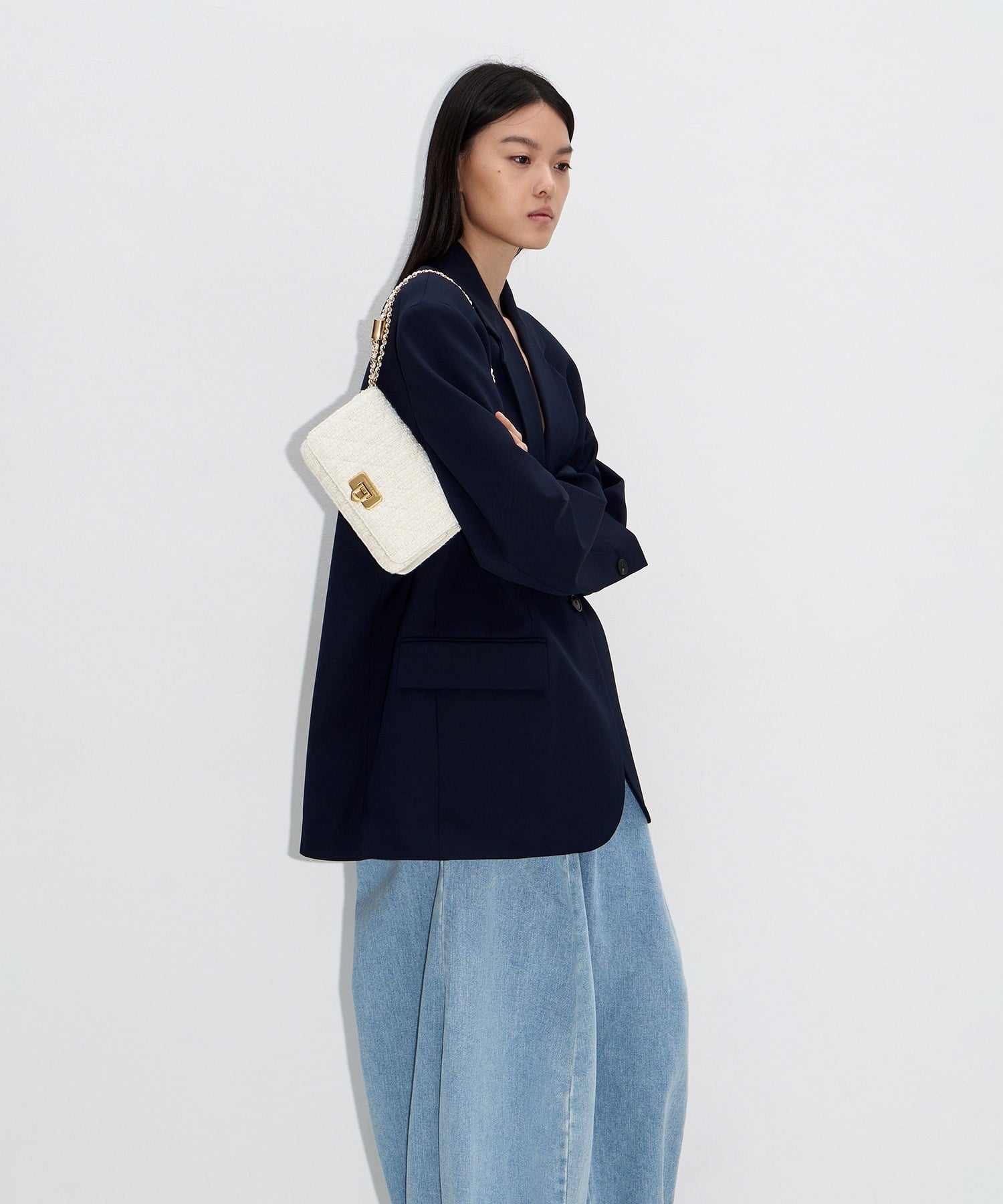 CHARLES & KEITH｜Cressida クレシダ キルトプッシュロッククラッチ