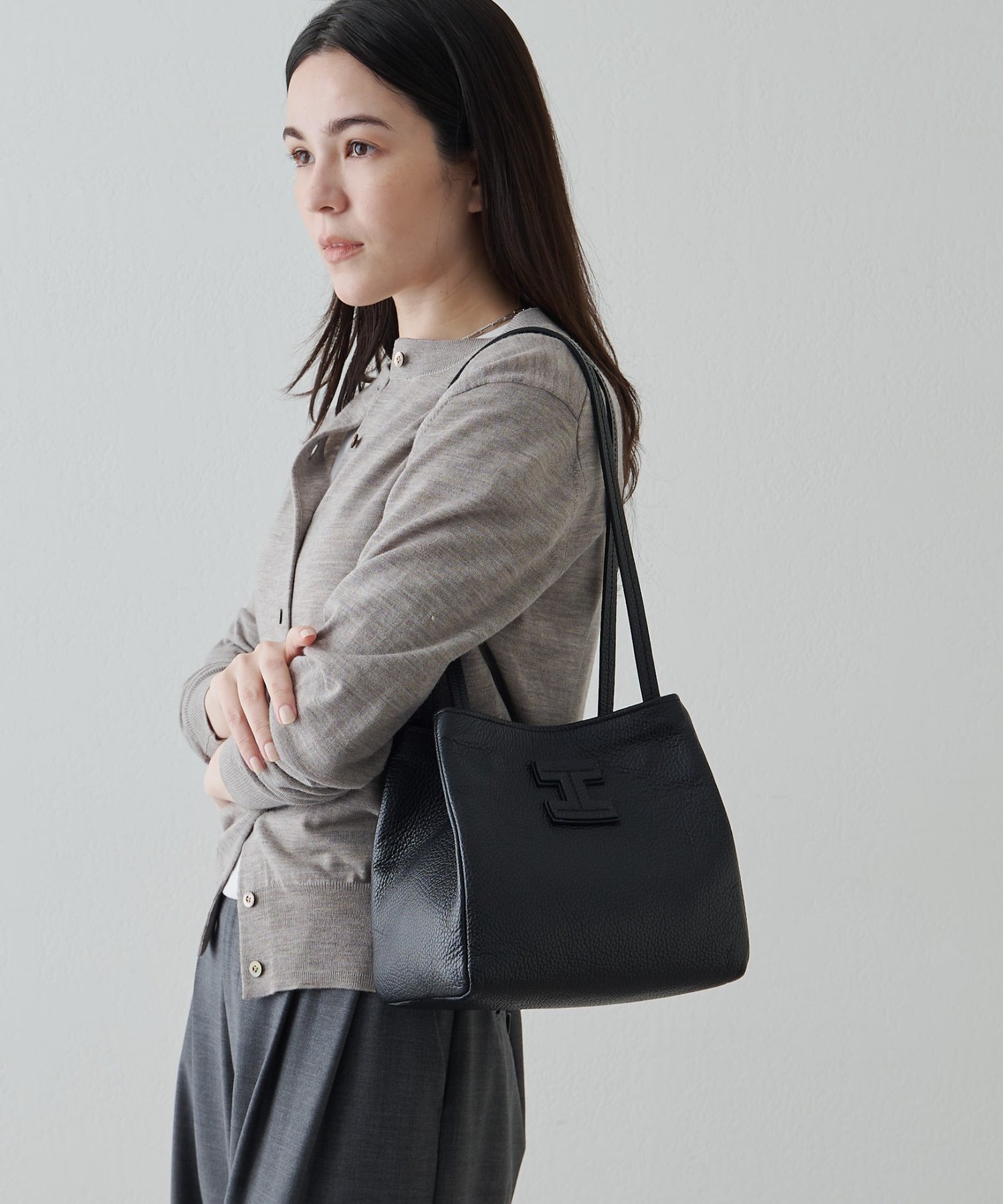 IACUCCI｜センティエーロ ミニトート CERVO | Rakuten Fashion(楽天