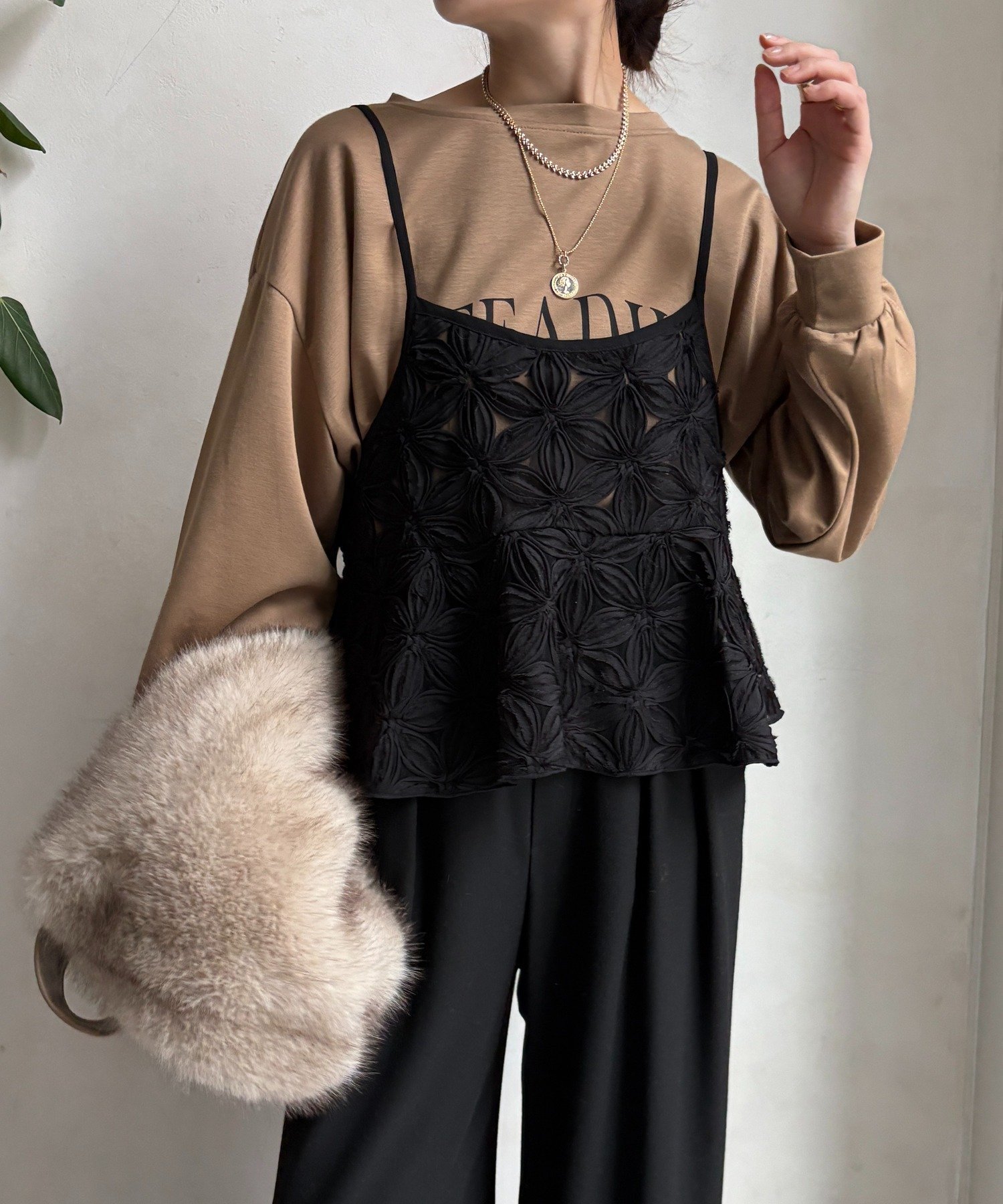 DOUDOU｜【WEB限定】チュールフラワーキャミ | Rakuten Fashion(楽天