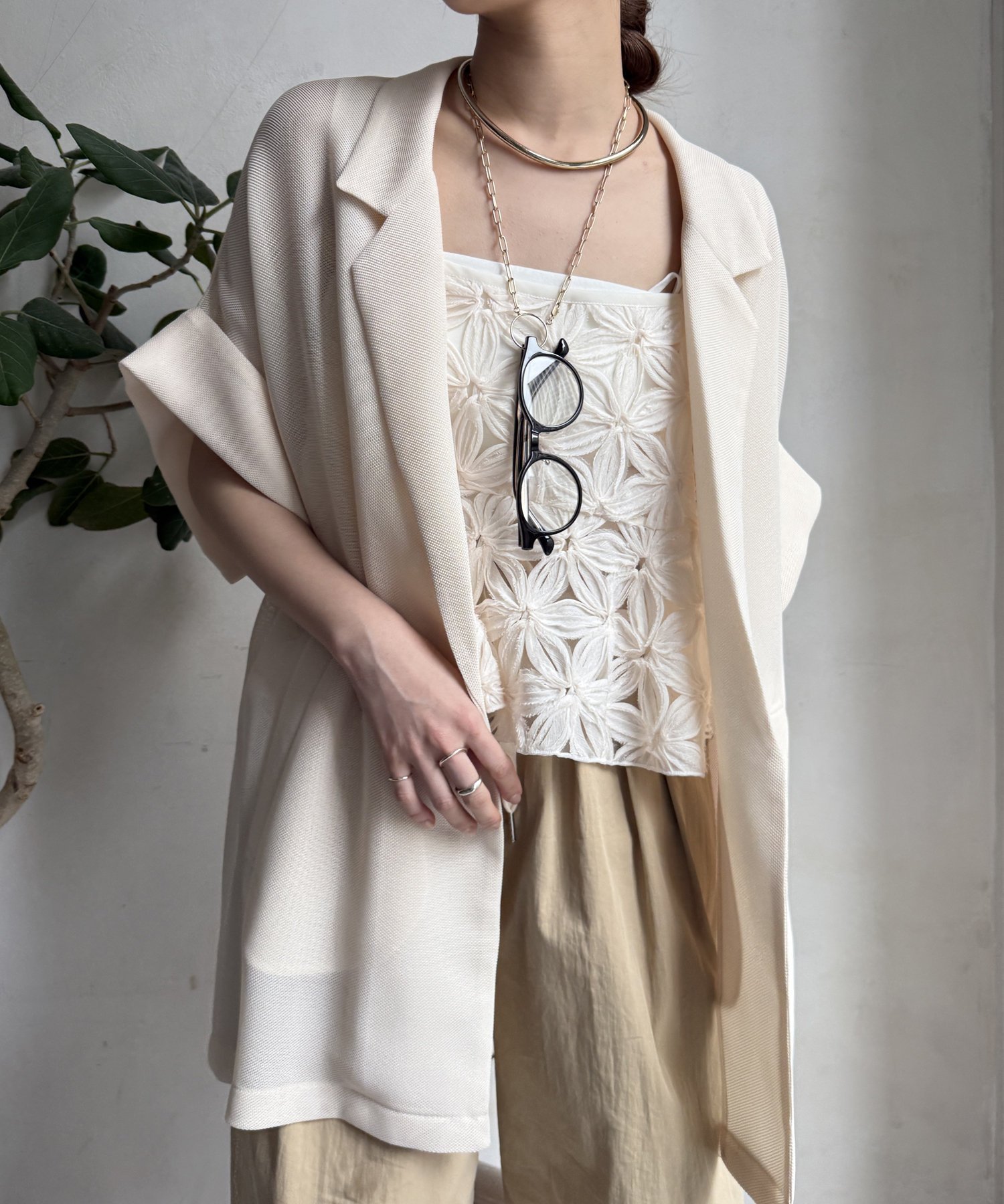 DOUDOU｜【WEB限定】チュールフラワーキャミ | Rakuten Fashion(楽天