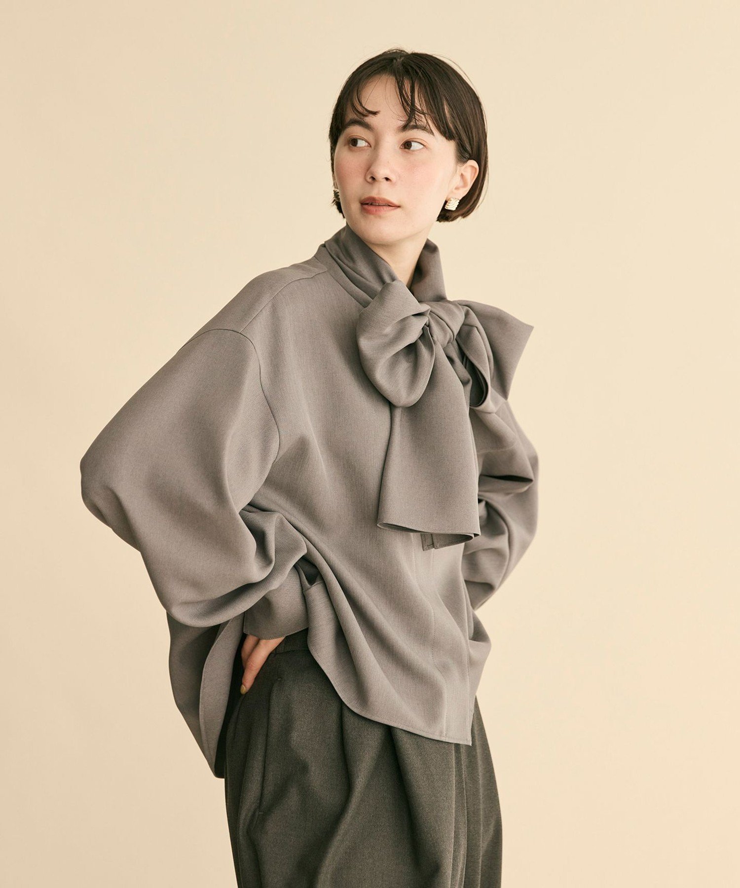 Newans｜【洗濯機可】ビックリボンパウダリーブラウス | Rakuten