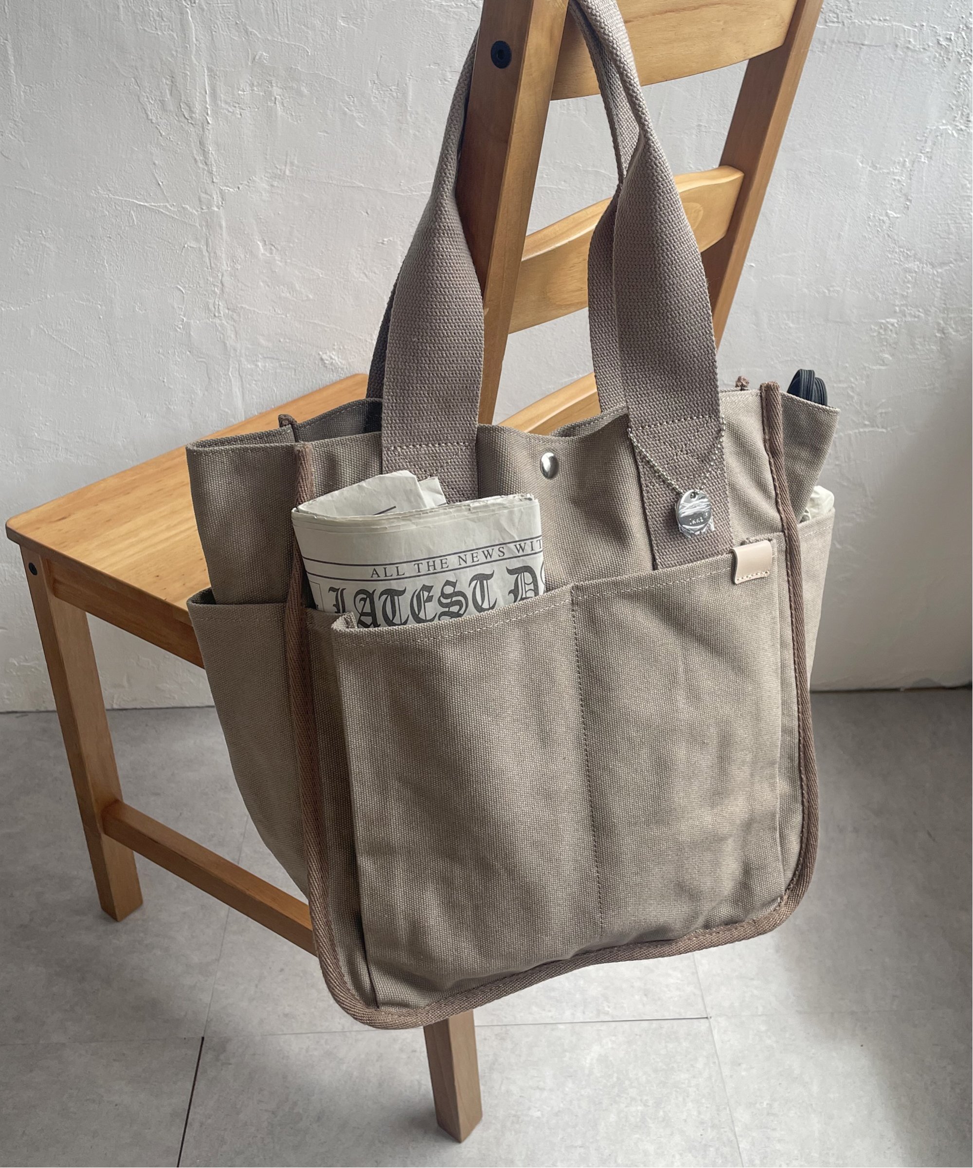 ikka｜キャンバスパイピングビッグトートバッグ | Rakuten Fashion