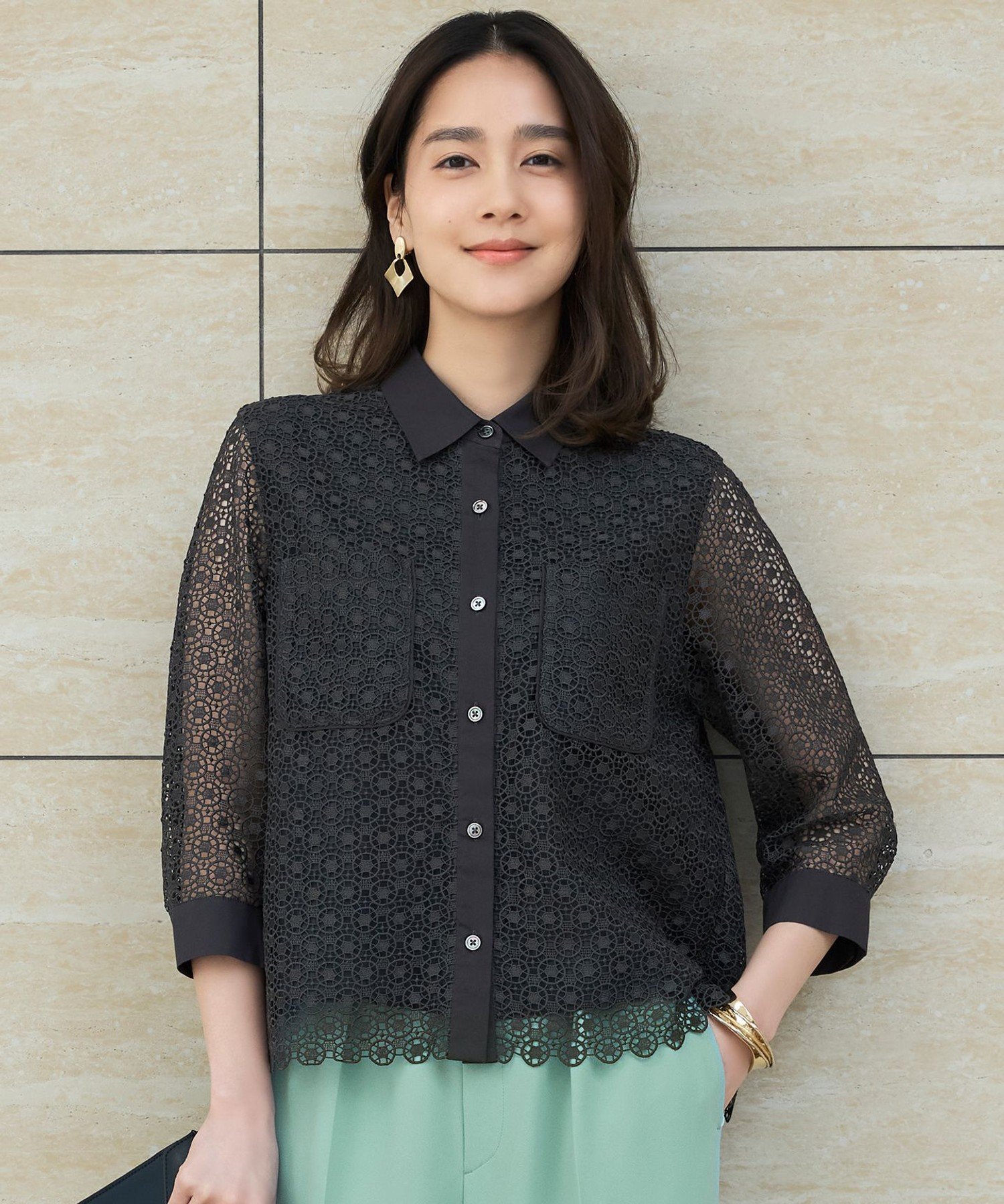 自由区｜シアージオメトリックジャカードクロップド丈 ブラウス