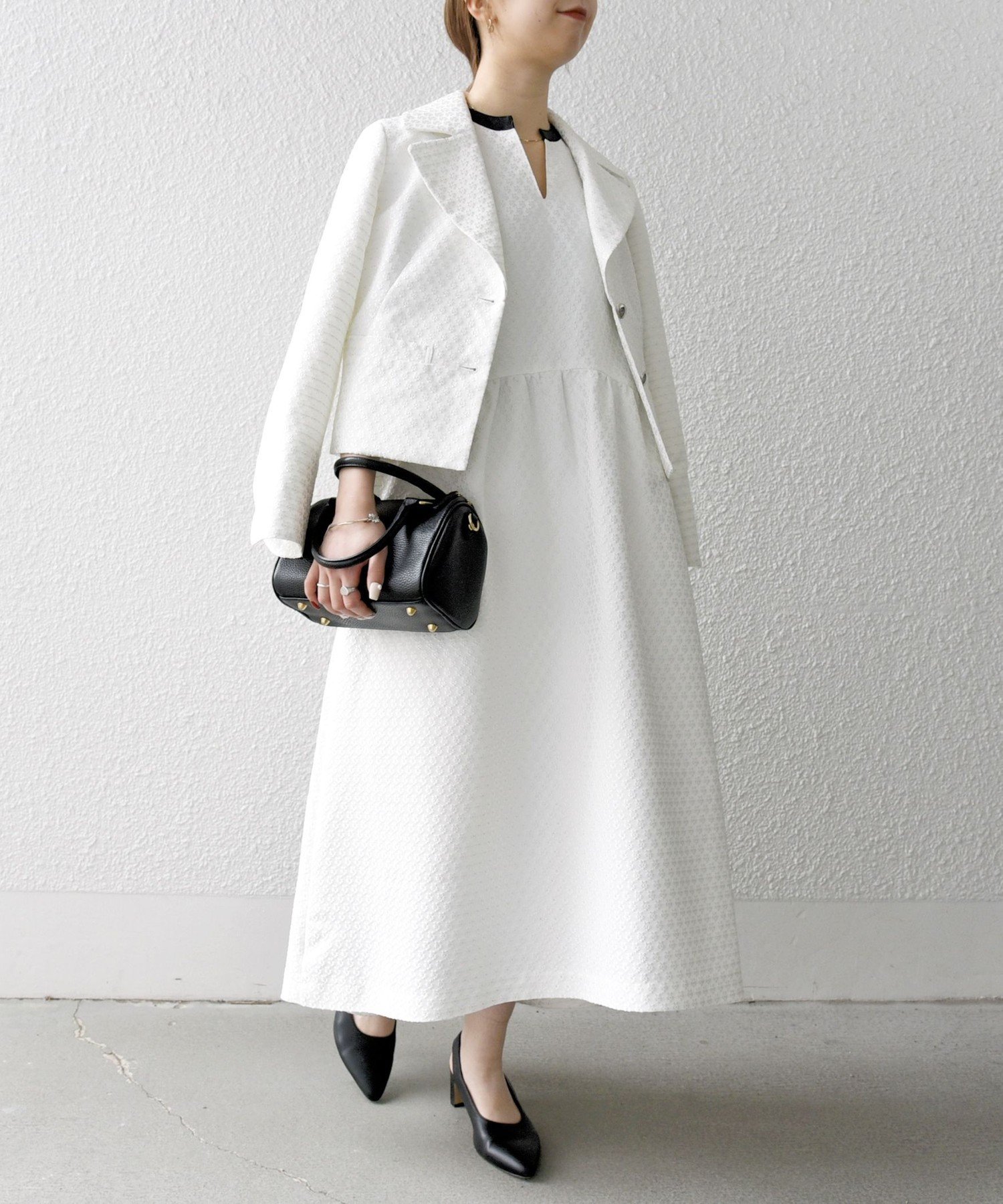 FENDI　ワンピース　ノースリーブ　ホワイト　38 ロングフレアドレス ワンピース ノースリーブ コットン ベージュ 25AW