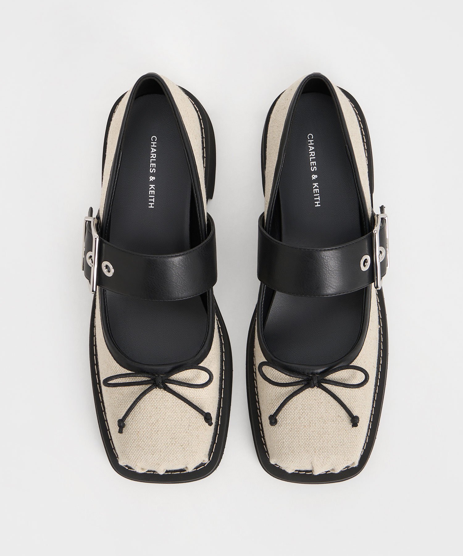 CHARLES & KEITH｜スクエアトゥ ボウバックルメリージェーン 【再入荷