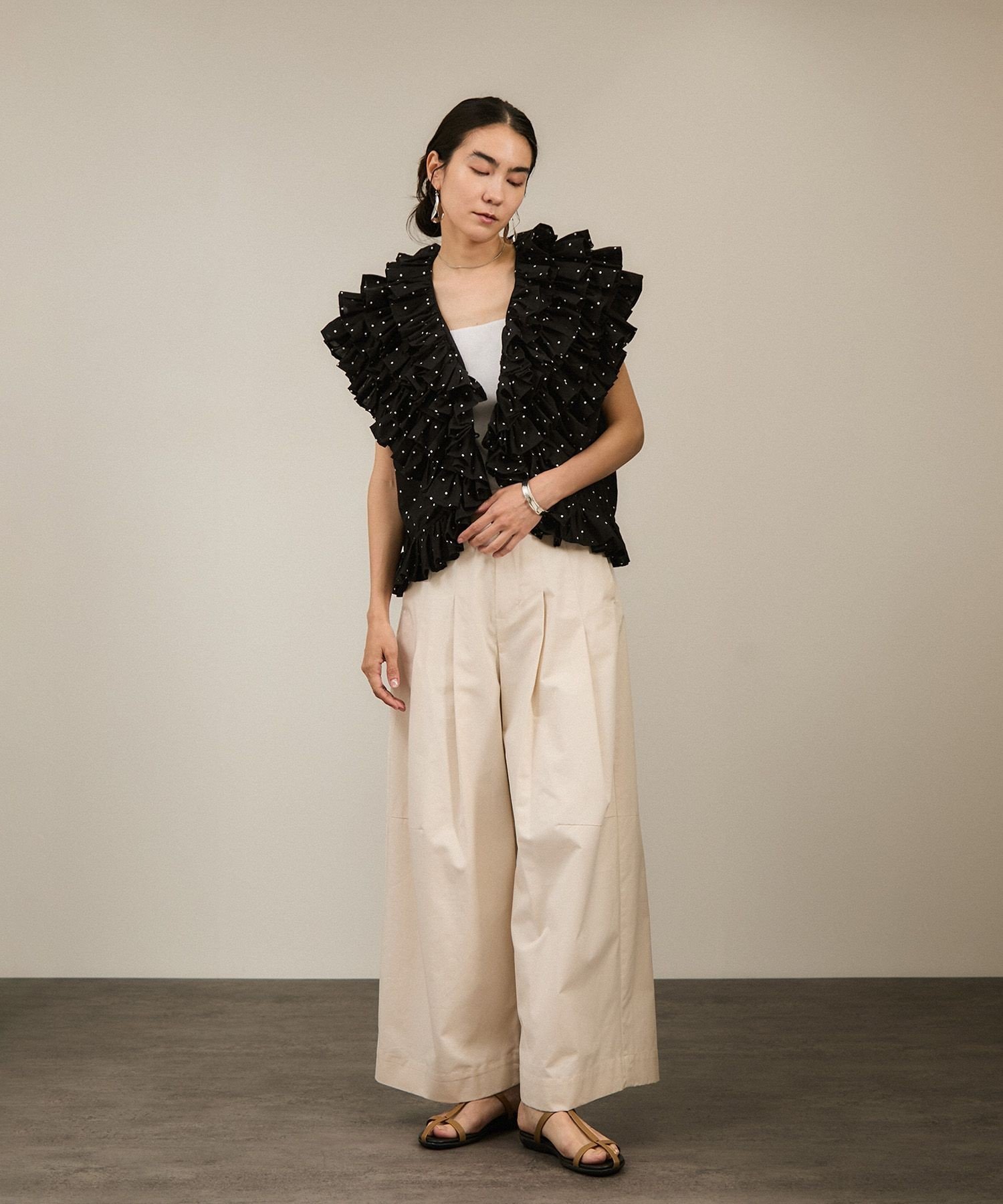 SALON adam et rope'｜【crinkle crinkle crinkle】別注フリルポンチョ