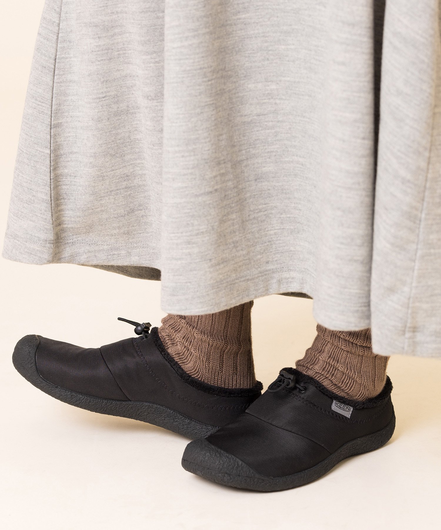 KEEN｜WOMEN HOWSER III SLIDE レディース ハウザー スリー スライド