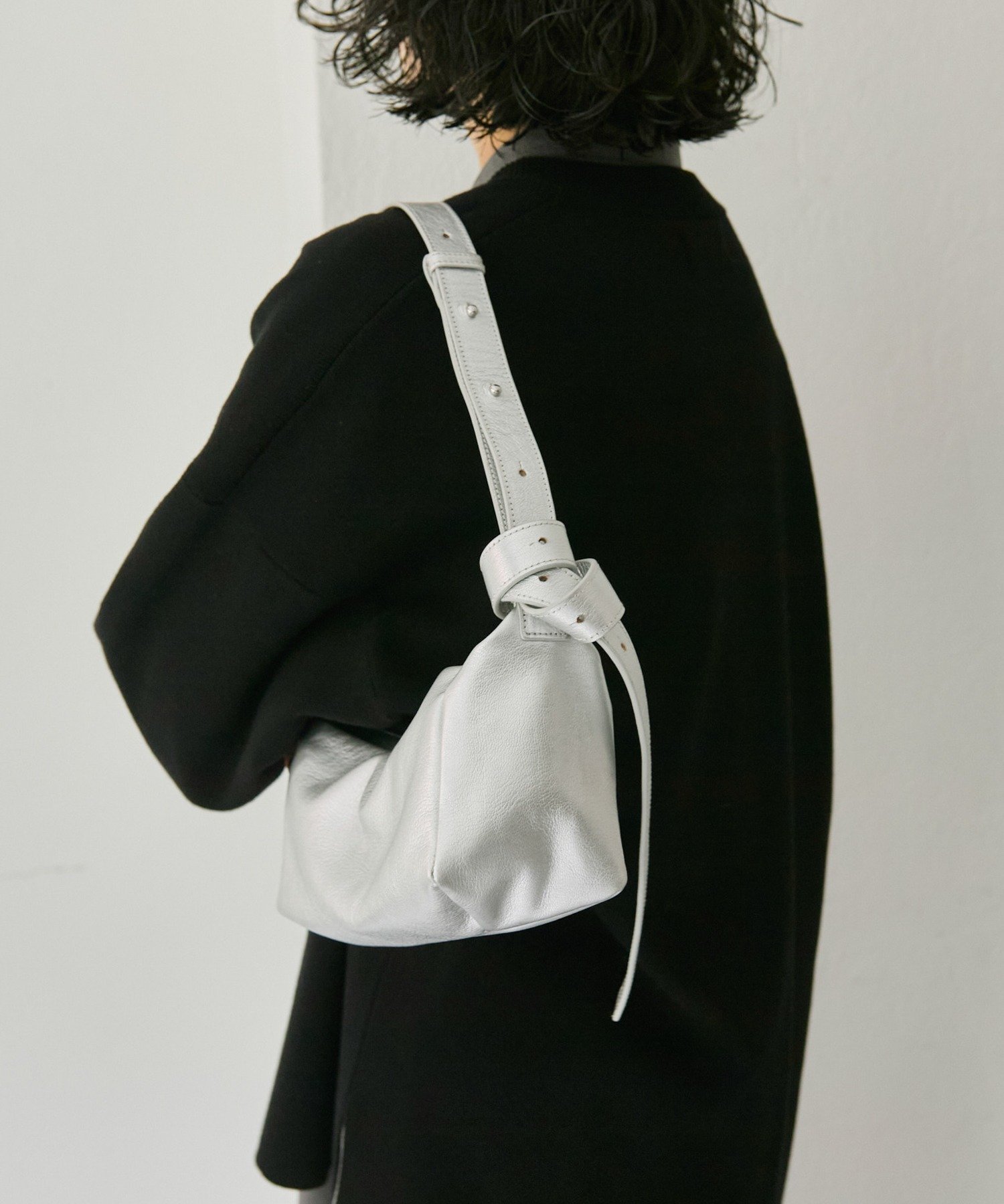 ear PAPILLONNER｜《本革/ミニマムサイズ/軽量》ボックスショルダー