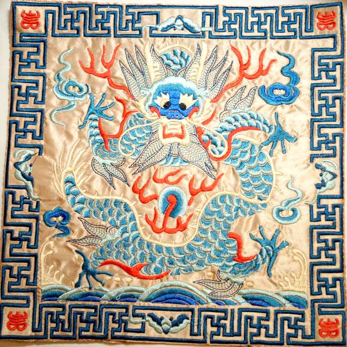 楽天市場】中華 刺繍 マット五爪龍 模様 色柄15 : 天宝堂